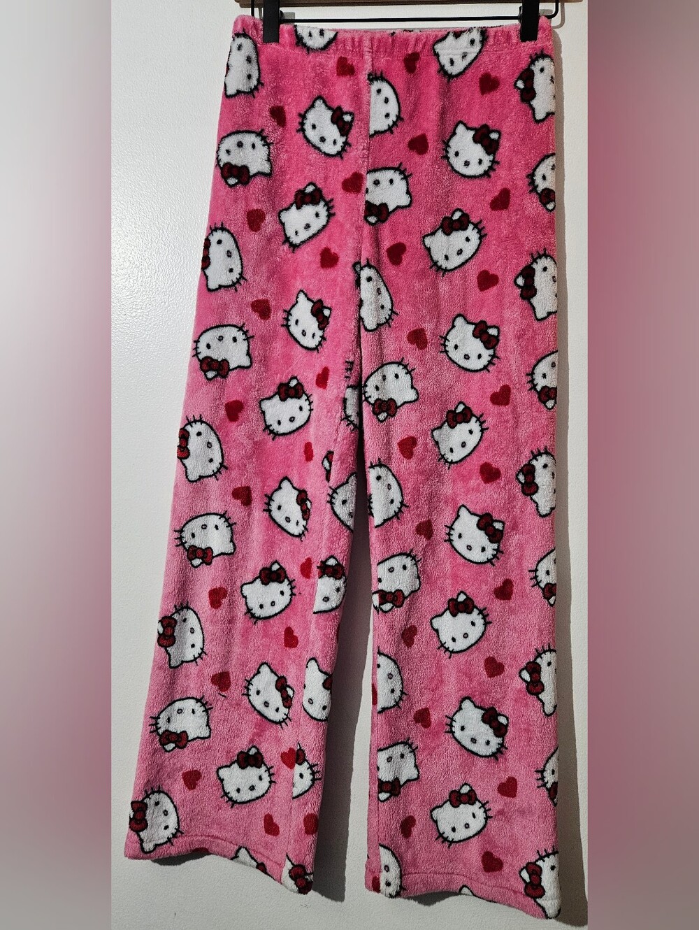 Childerns Place Hello Kitty Pink Fleece Pajama Bottoms with Heart Print L 10/12